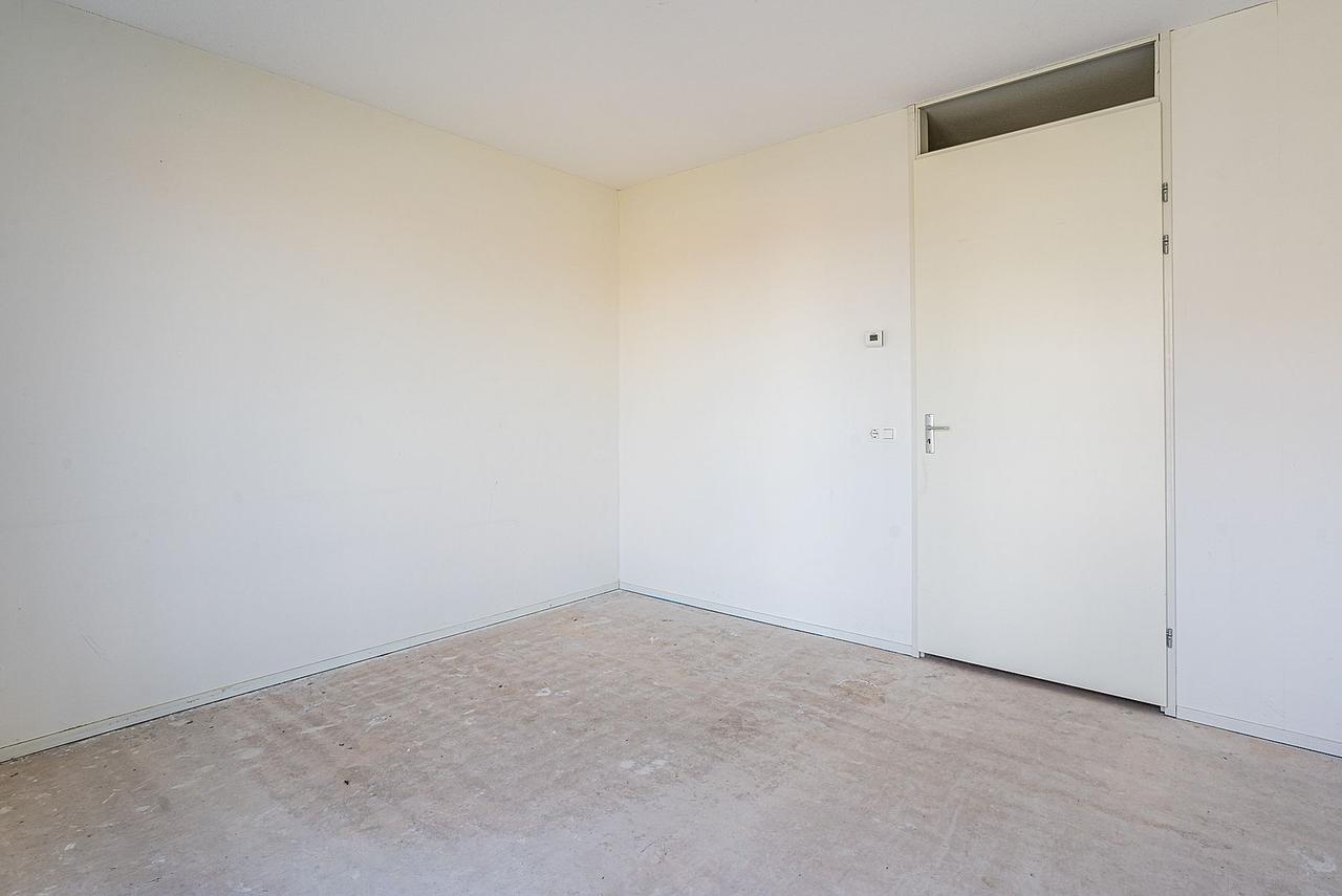 Licht 3-kamerappartement met balkon - Afbeelding 2
