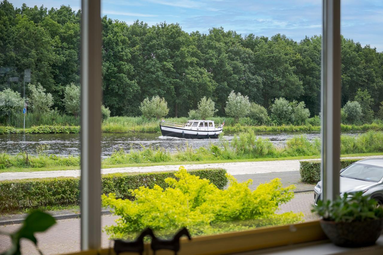 Vrijstaande watervilla met eigen steiger - Afbeelding 6