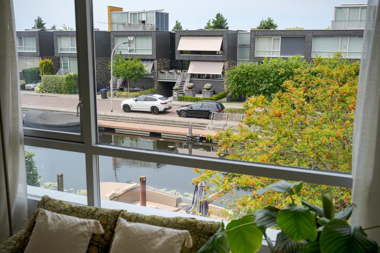 Vrijstaande watervilla met eigen steiger - Afbeelding 26