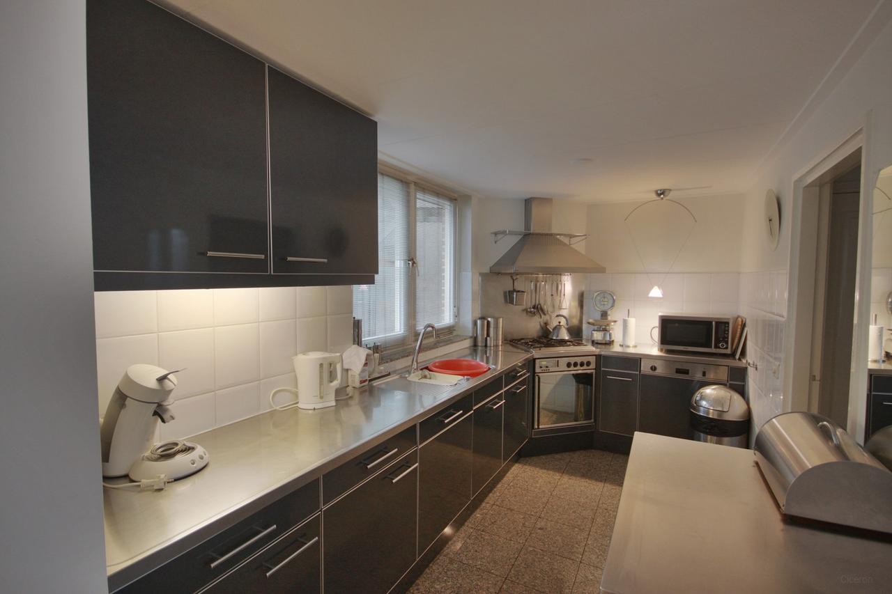 Rooftop Terrace & 2 Bedrooms in Oosterbeek Center - Image 3