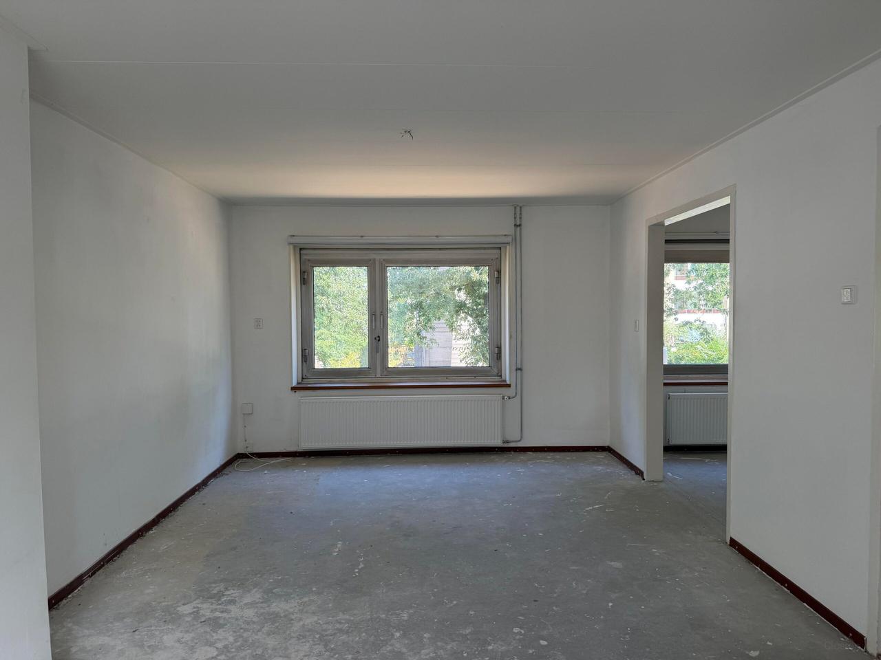 2-Bedroom Apartment with Balcony - Image 4