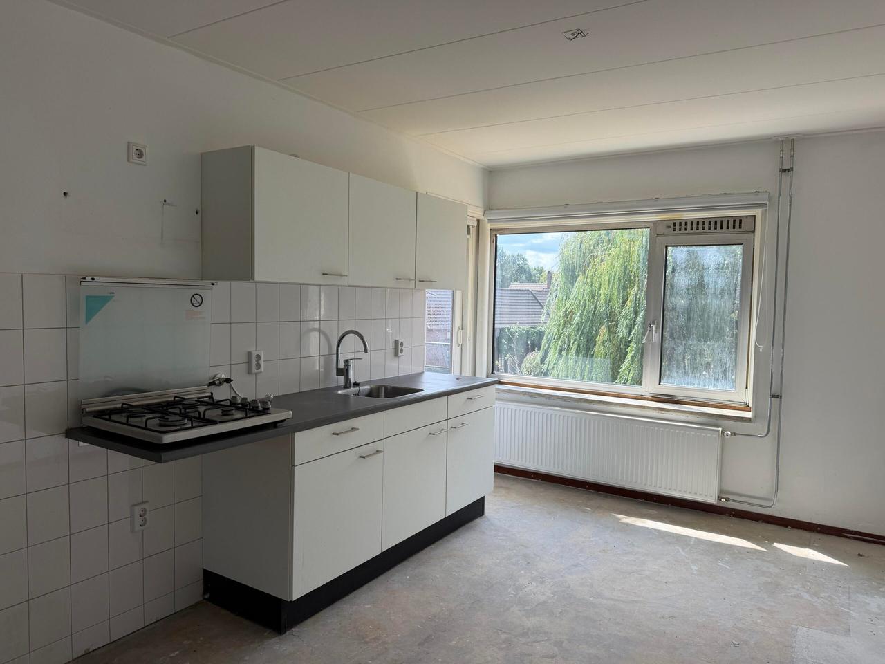 2-Bedroom Apartment with Balcony - Image 5