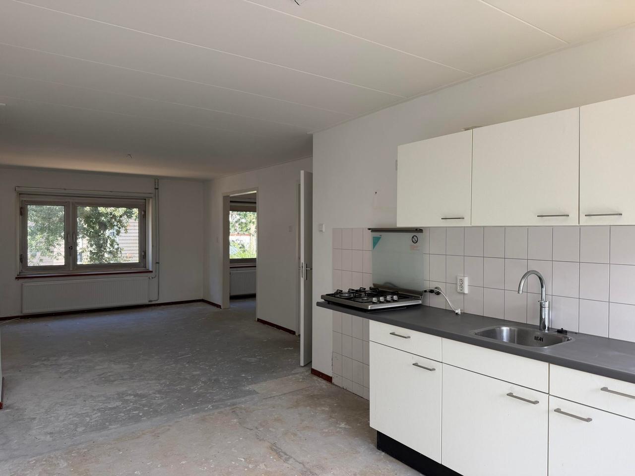 2-Bedroom Apartment with Balcony - Image 6