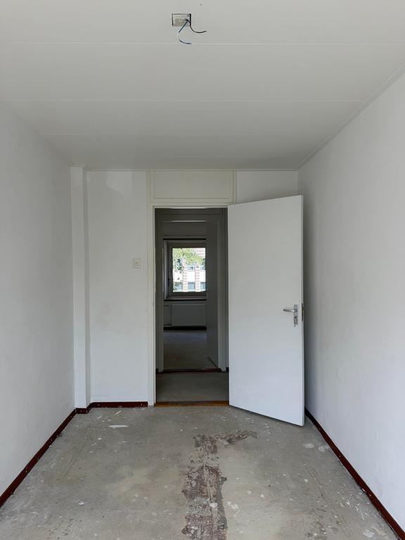 2-Bedroom Apartment with Balcony - Image 12