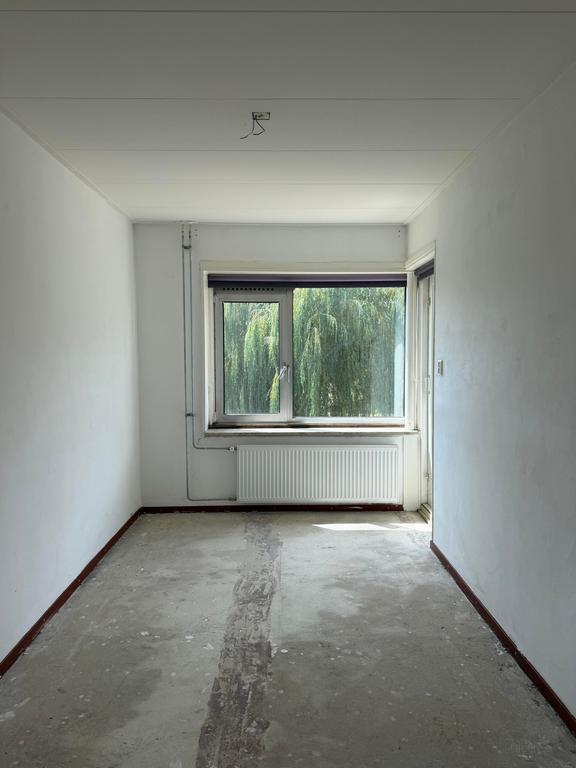 2-Bedroom Apartment with Balcony - Image 13