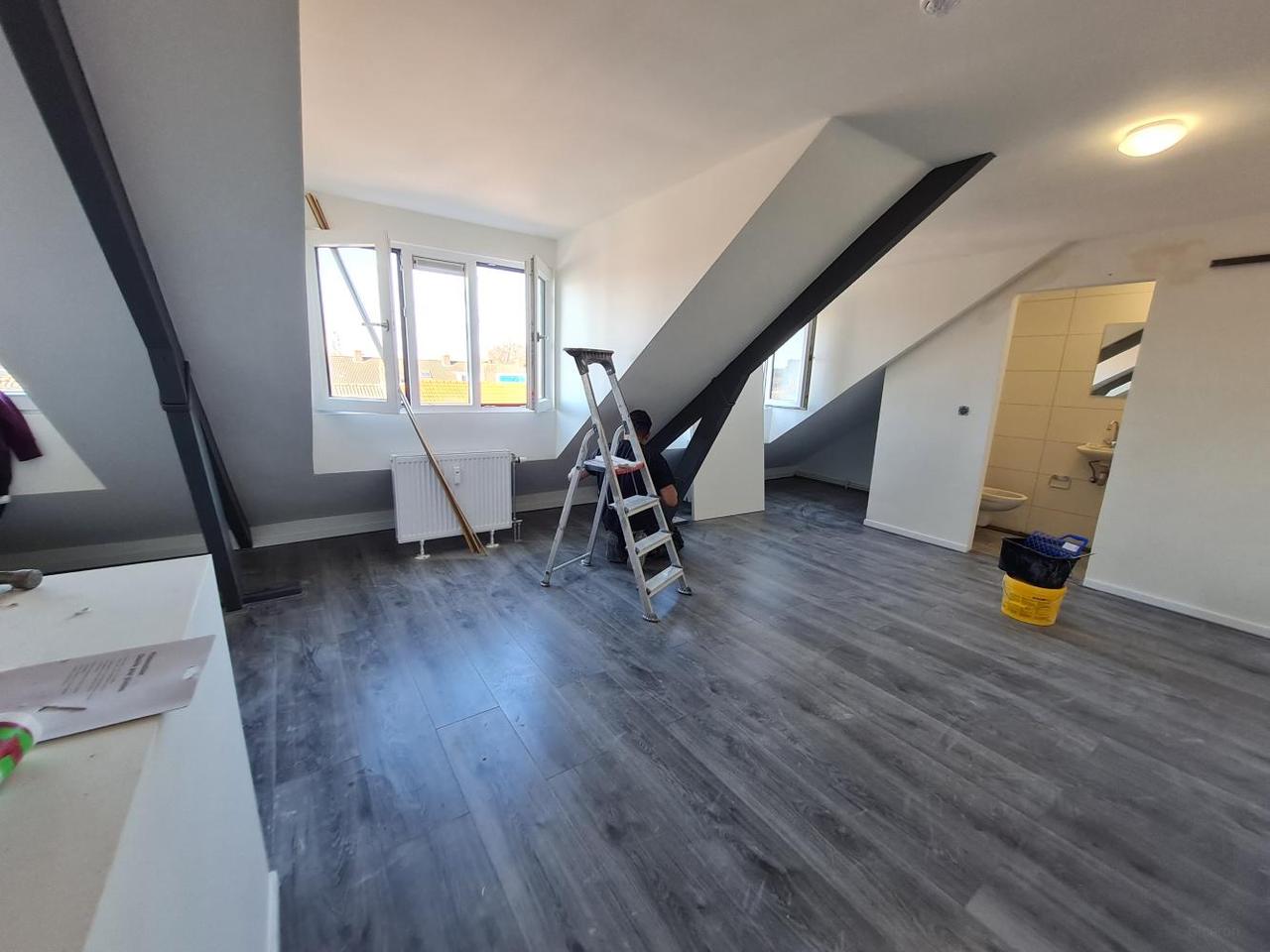 Semi-studio with private bathroom in Tilburg - Image 4