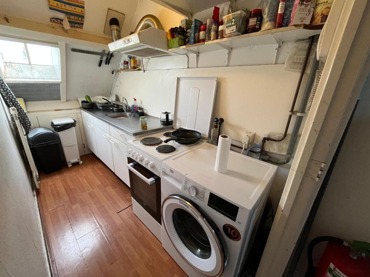 13 m² Room for Rent in Tilburg - Image 7