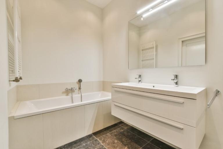 Dubbel bovenhuis met 4 slaapkamers in Oud-Zuid - Afbeelding 12