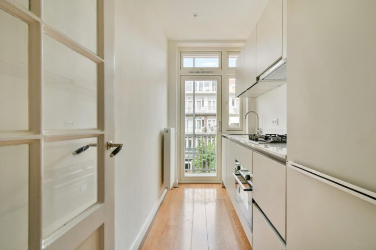 Licht 3-kamerappartement met westbalkon - Afbeelding 9
