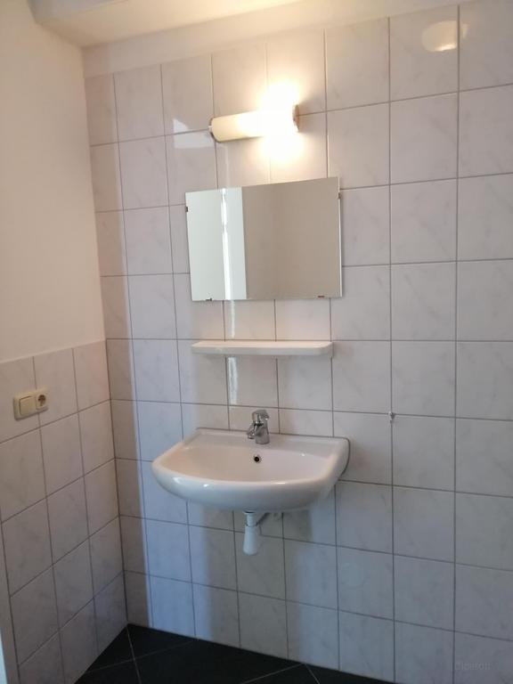 Apartment with Balcony & Garage in Landgraaf - Image 16