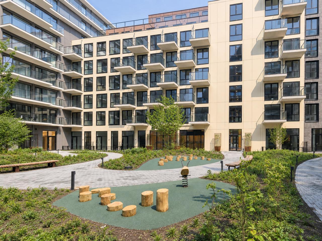 3-kamerappartement met balkon in Hyde Park - Afbeelding 1