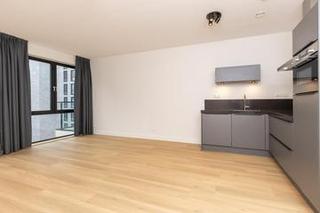 3-kamerappartement met balkon in Hyde Park - Afbeelding 7