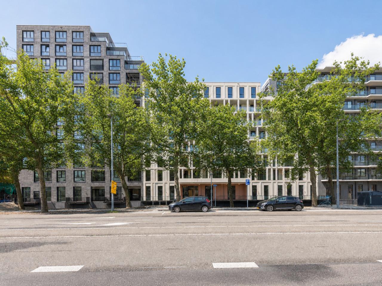 3-slaapkamerappartement met balkon - Afbeelding 1