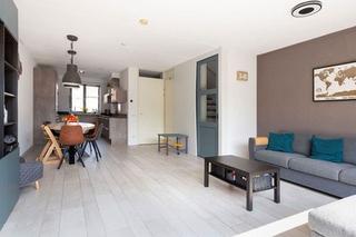 137 m² Family Home with Garden and Roof Terrace - Image 3