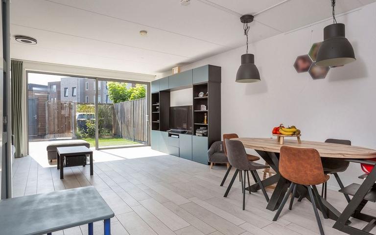 137 m² Family Home with Garden and Roof Terrace - Image 5