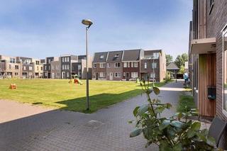 137 m² Family Home with Garden and Roof Terrace - Image 22