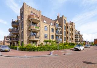 77 m² appartement met lift in Hoofddorp - Afbeelding 2