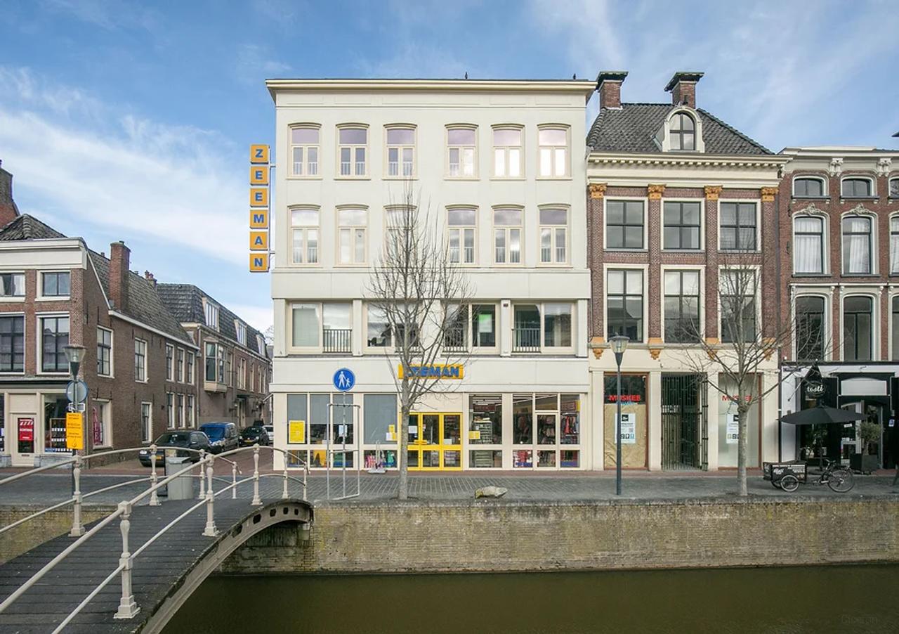 110 m² appartement met serre in Leeuwarden - Afbeelding 1