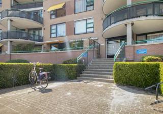 82 m² appartement met balkon bij station - Afbeelding 2