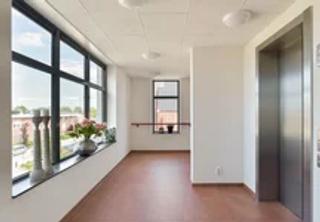 55+ appartement met 2 slaapkamers en balkon - Afbeelding 3