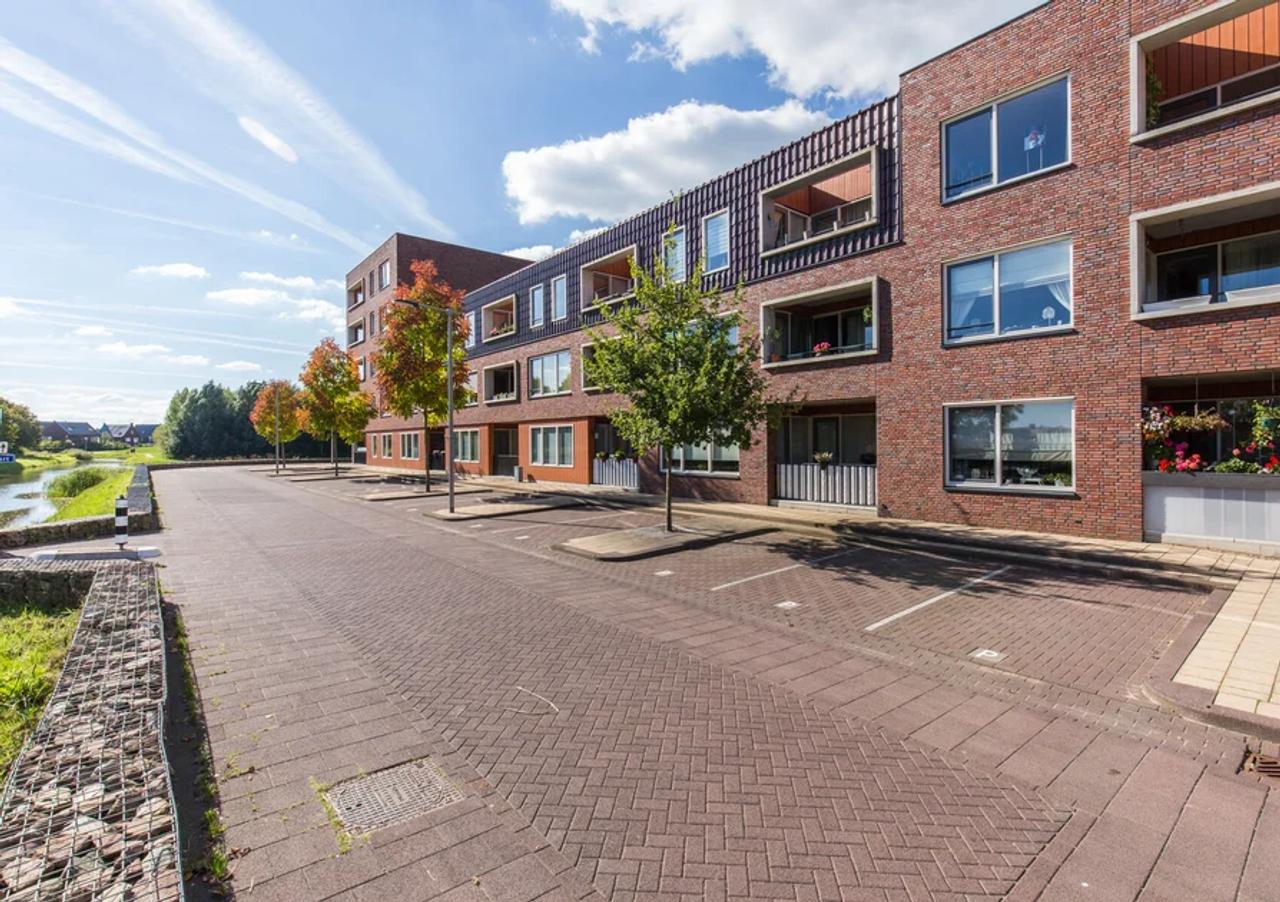 3-kamerappartement van 92 m² met balkon - Afbeelding 1
