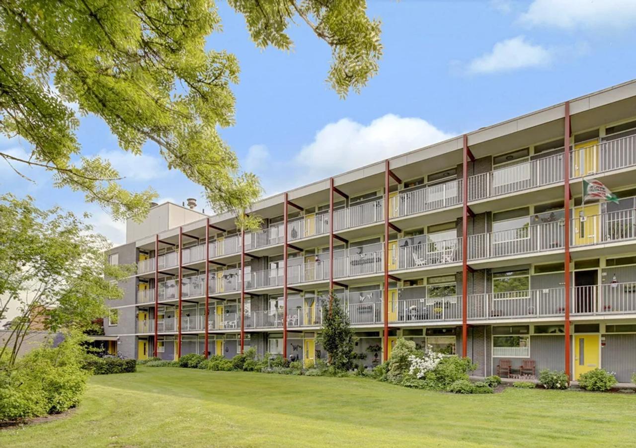 Senior Apartment on the Berkel River - Image 1