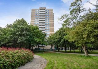 4-kamerappartement met balkon op de 7e - Afbeelding 2