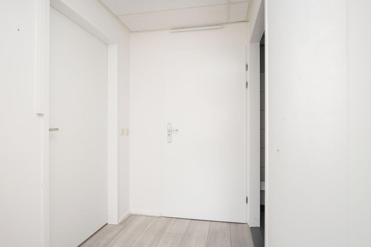Smart 1-Bedroom Apartment with Energy Label A - Image 3