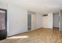 1-Bedroom Apartment with Balcony in Oud-Assendorp - Image 4