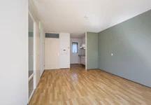 1-Bedroom Apartment with Balcony in Oud-Assendorp - Image 5