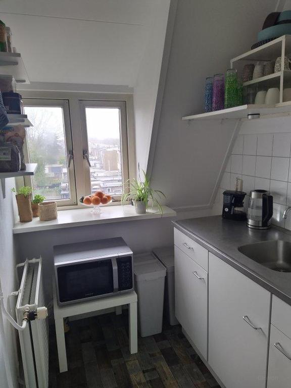 Student Apartment with Separate Bedroom - Image 5