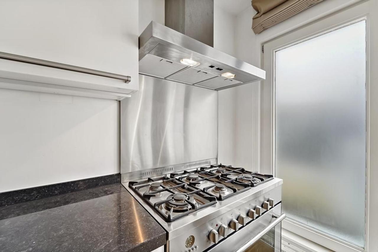 3-kamerappartement met balkon aan Noordeinde - Afbeelding 8