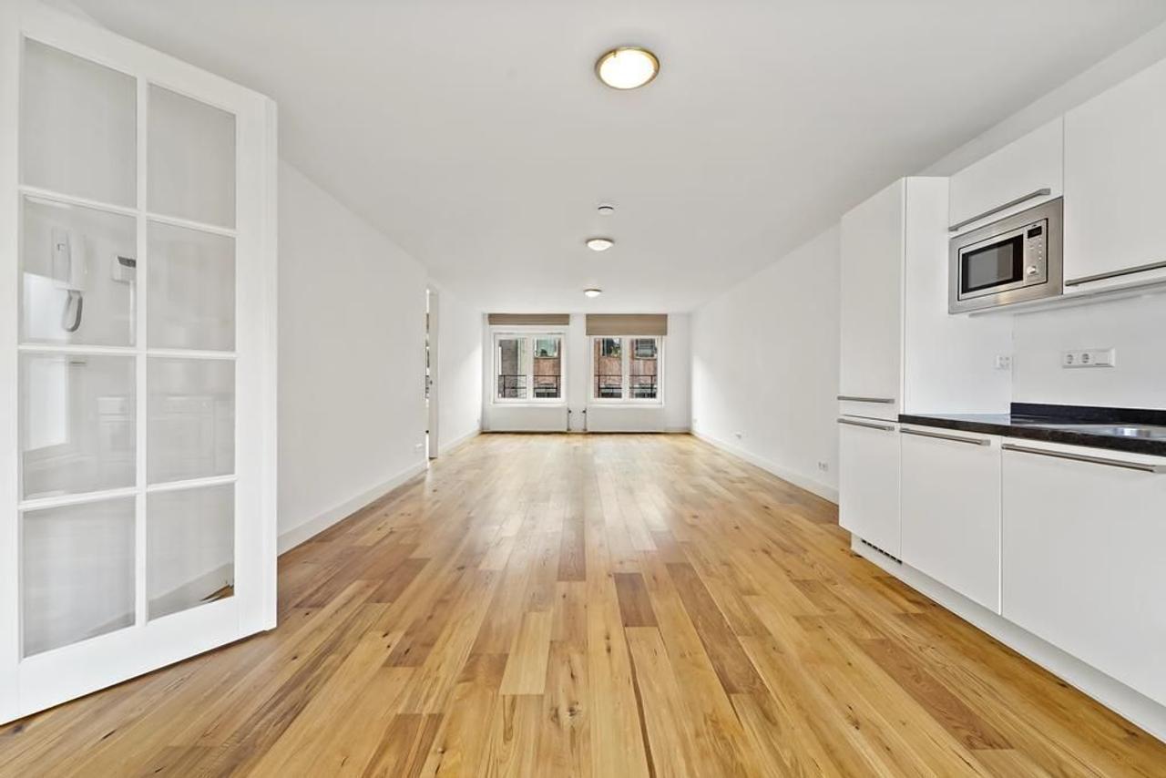 3-kamerappartement met balkon aan Noordeinde - Afbeelding 9