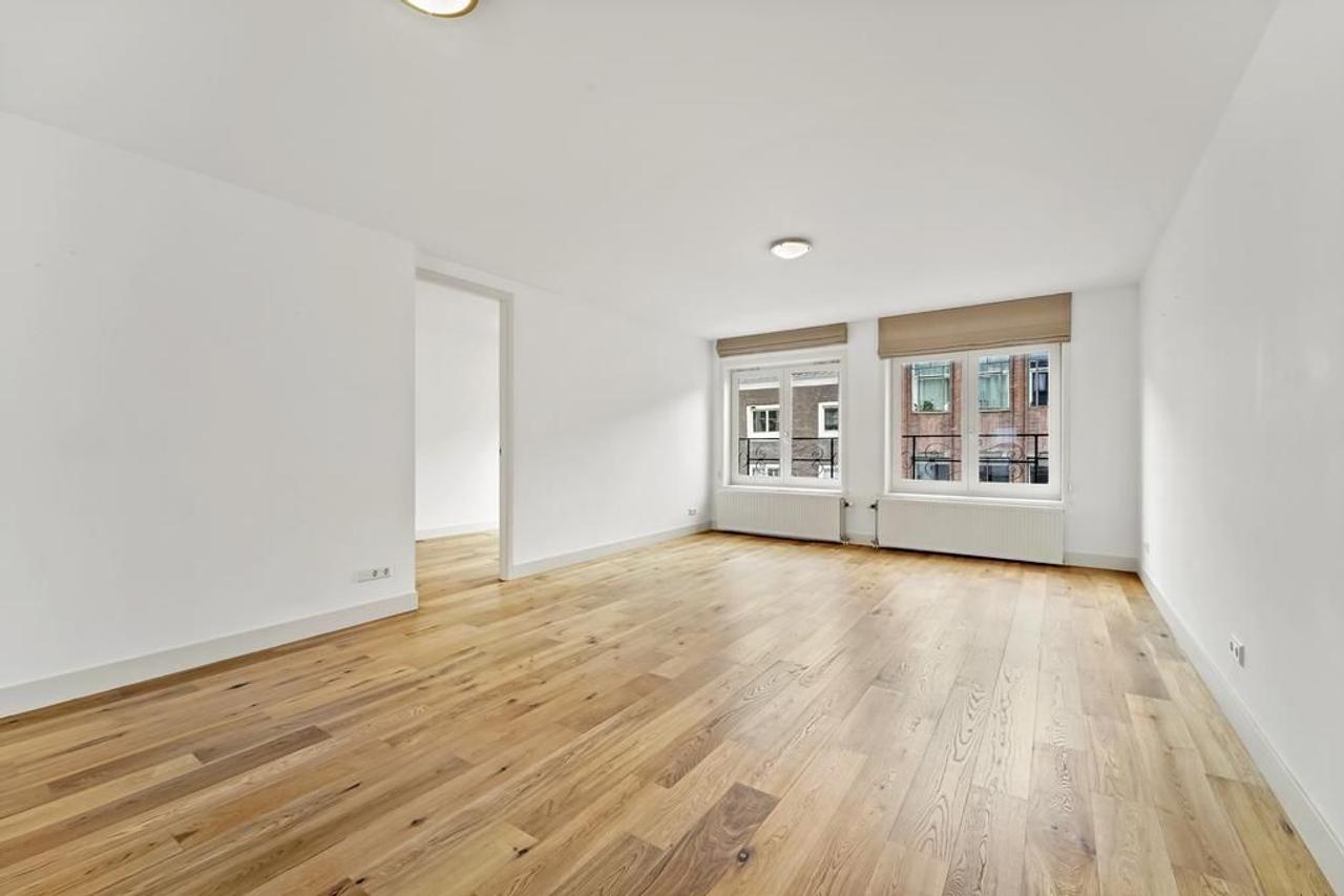 3-kamerappartement met balkon aan Noordeinde - Afbeelding 10