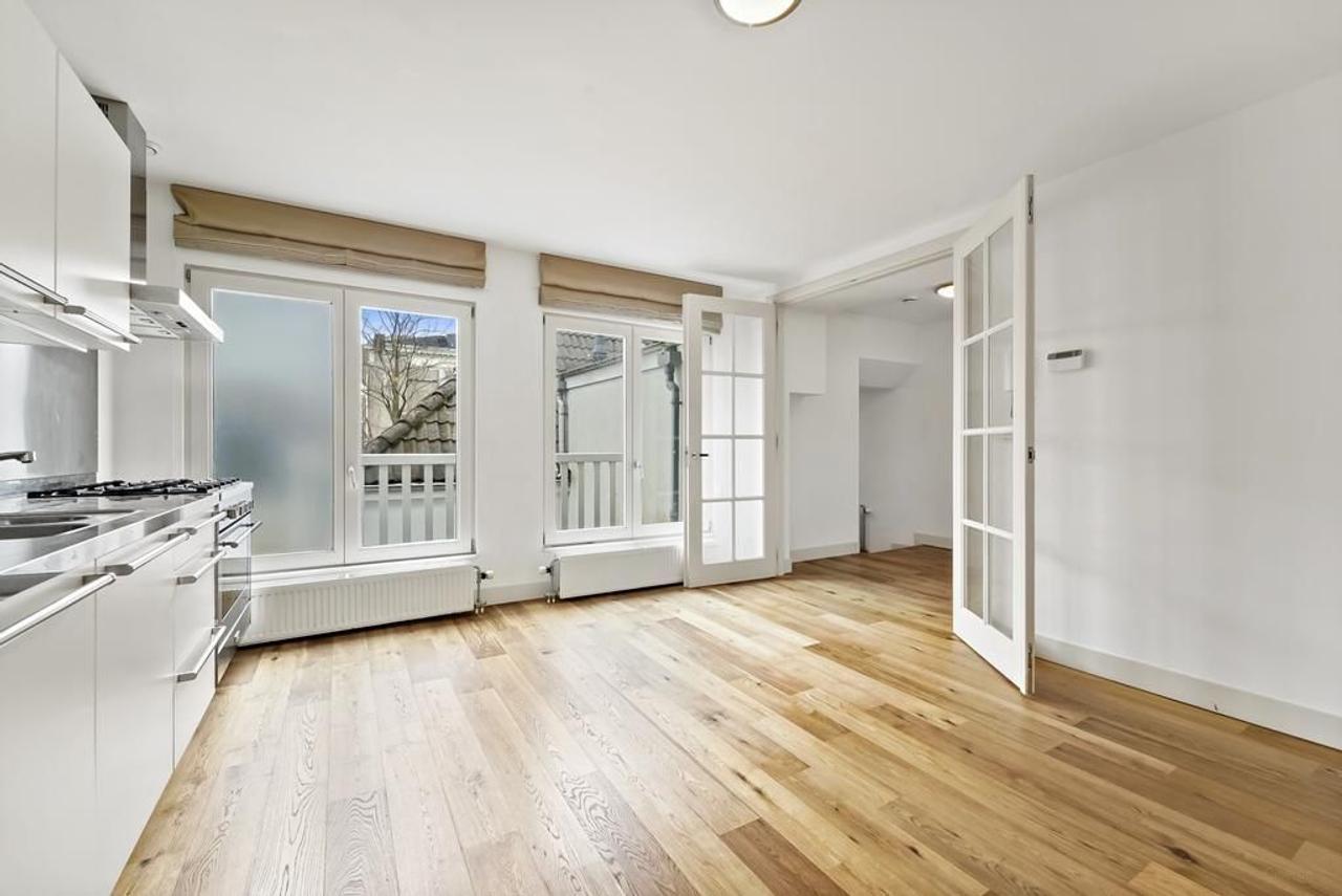 3-kamerappartement met balkon aan Noordeinde - Afbeelding 11