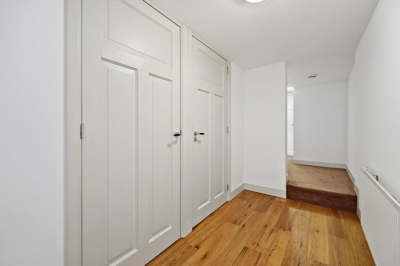 3-kamerappartement met balkon aan Noordeinde - Afbeelding 16