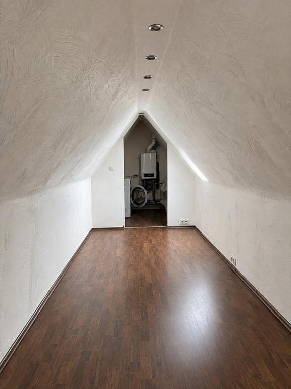 Bright apartment with mezzanine in the heart of Vaals - Image 9