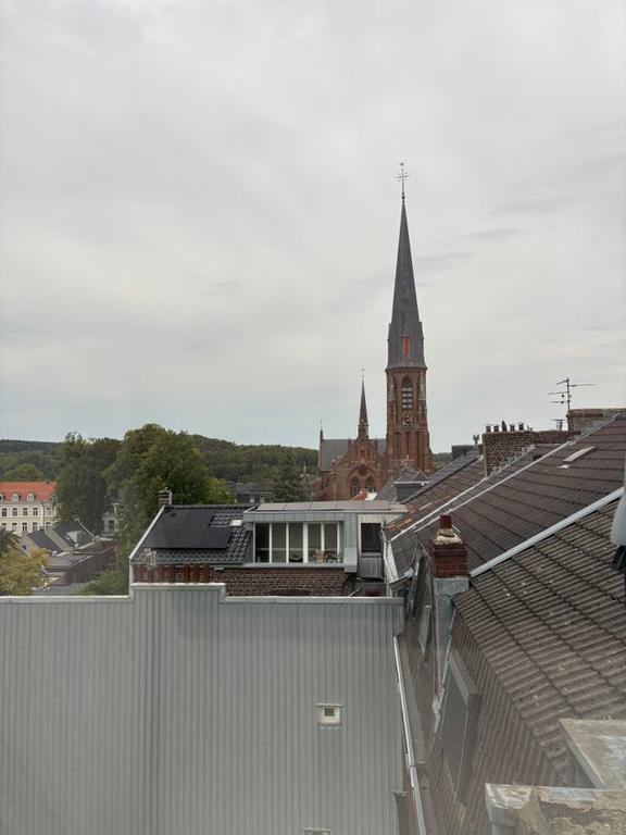 Bright apartment with mezzanine in the heart of Vaals - Image 15