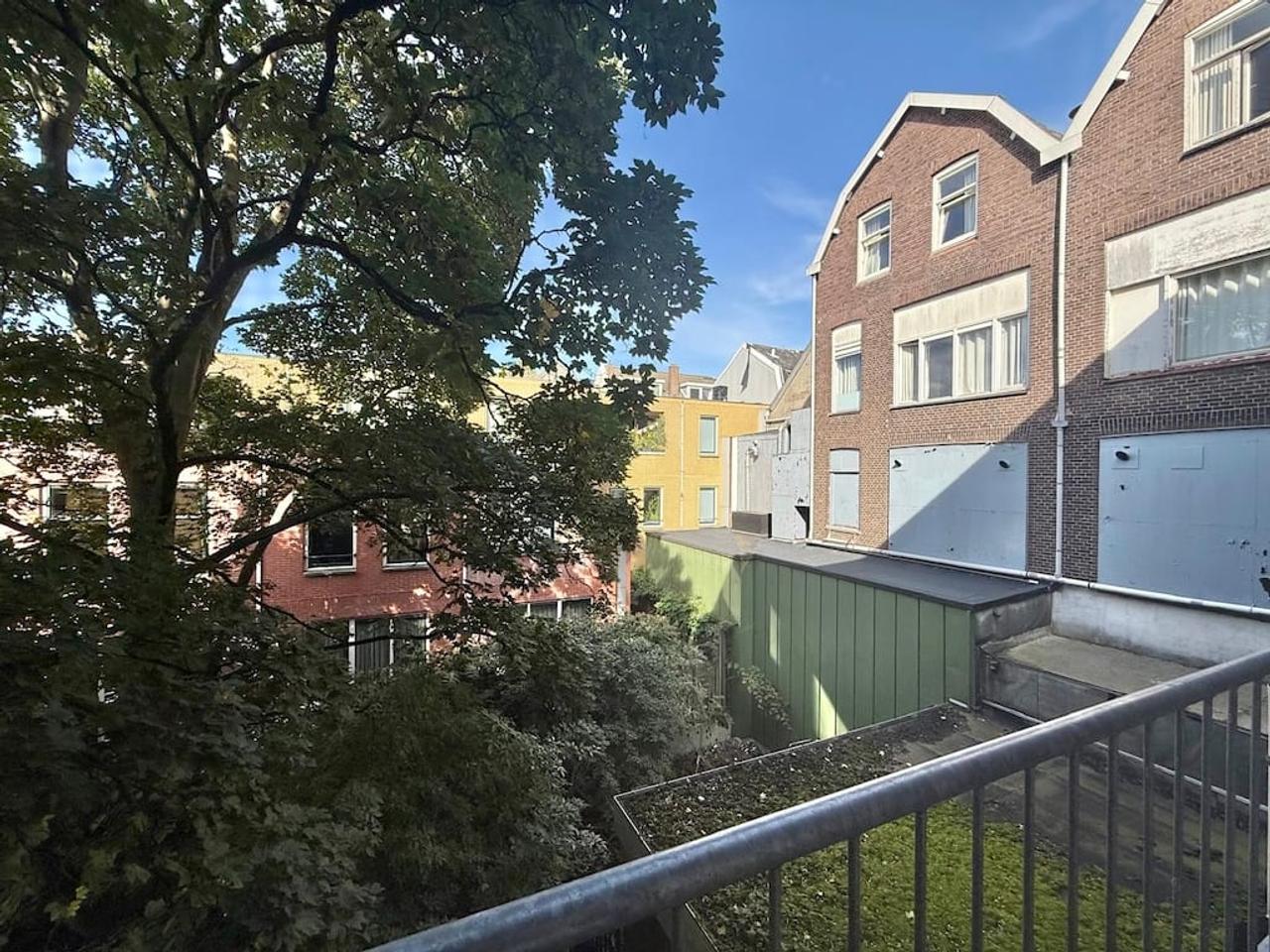 2-slaapkamer appartement met balkon op Nieuwe Binnenweg - Afbeelding 9