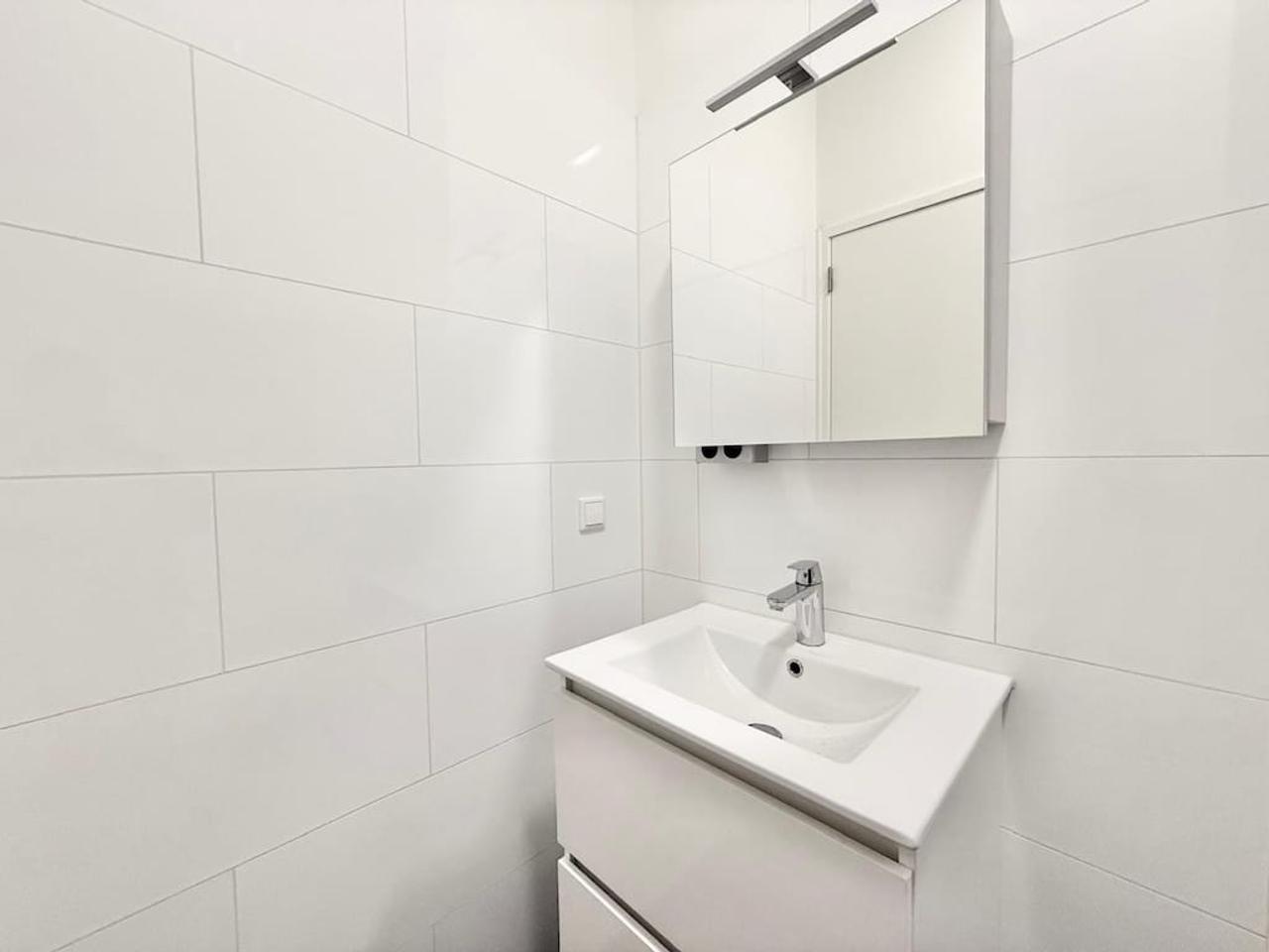 2-slaapkamer appartement met balkon op Nieuwe Binnenweg - Afbeelding 14