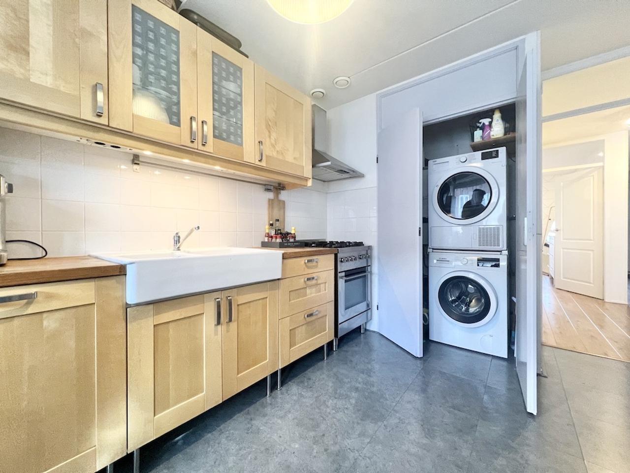 Gemeubileerd 3-kamerappartement met balkon - Afbeelding 9