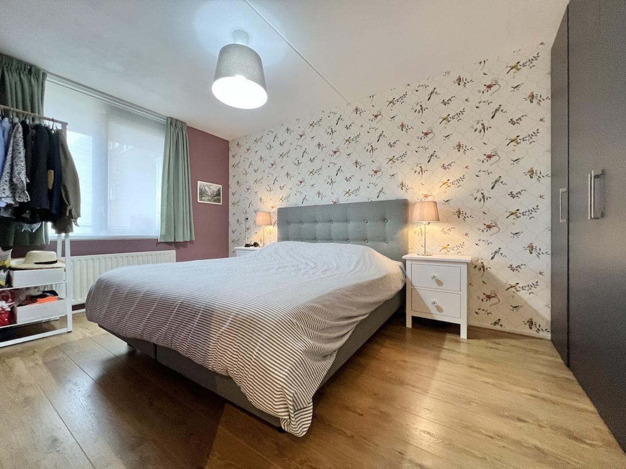 Gemeubileerd 3-kamerappartement met balkon - Afbeelding 10