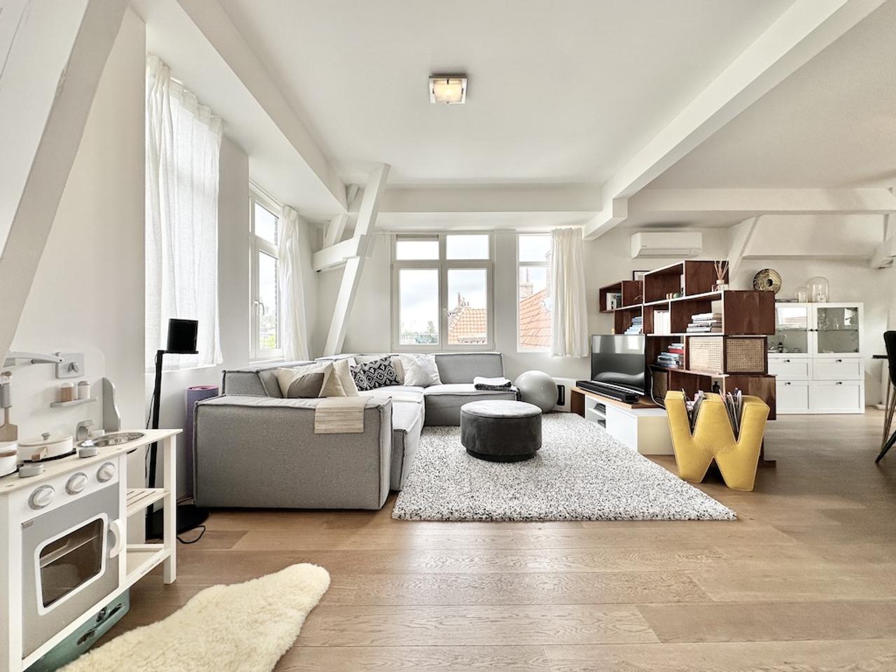 104 m² met balkon in Kralingen - Afbeelding 2