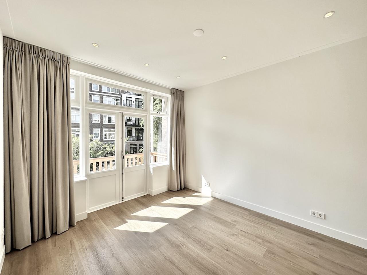 2-slaapkamerappartement met 2 balkons - Afbeelding 7