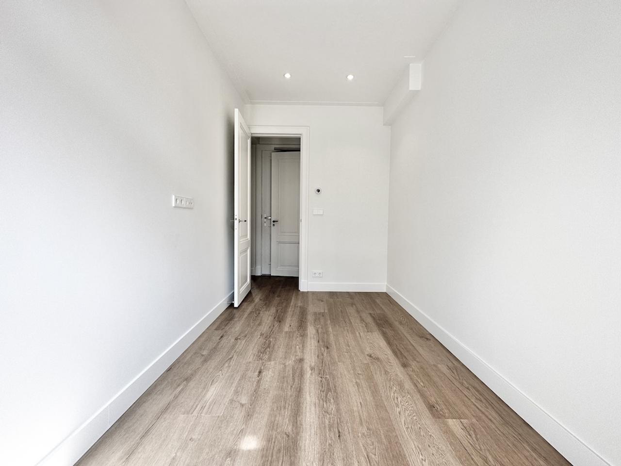2-slaapkamerappartement met 2 balkons - Afbeelding 12
