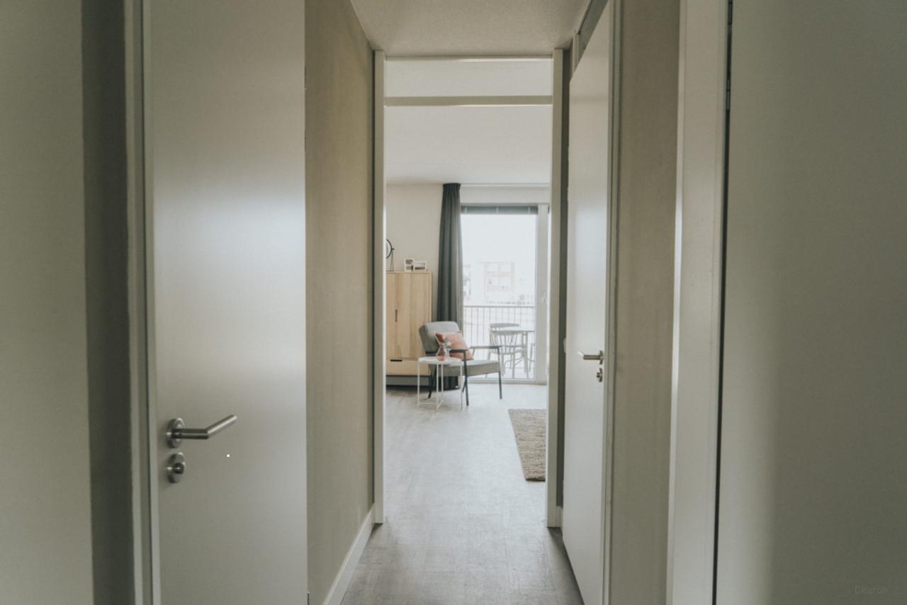 Two-bedroom maisonette with balcony in Almere Poort - Image 13