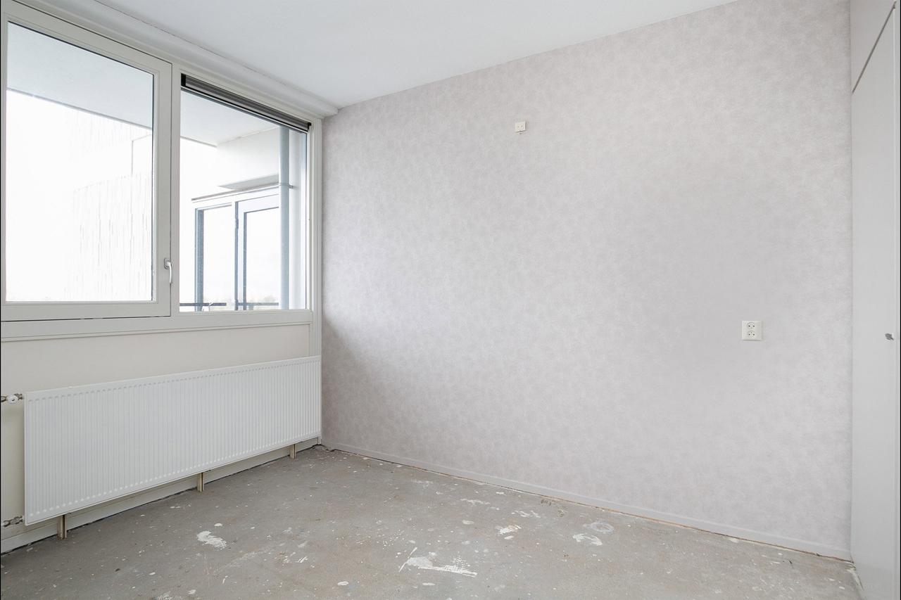 2-kamerappartement met balkon op de 12e - Afbeelding 6
