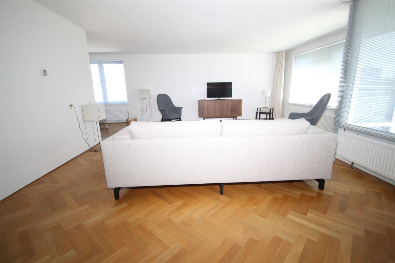 140 m² met balkon, lift en parkeerplek - Afbeelding 3