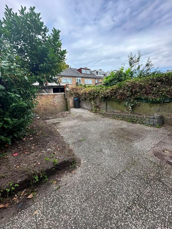Tussenwoning met 4 slaapkamers en tuin - Afbeelding 17