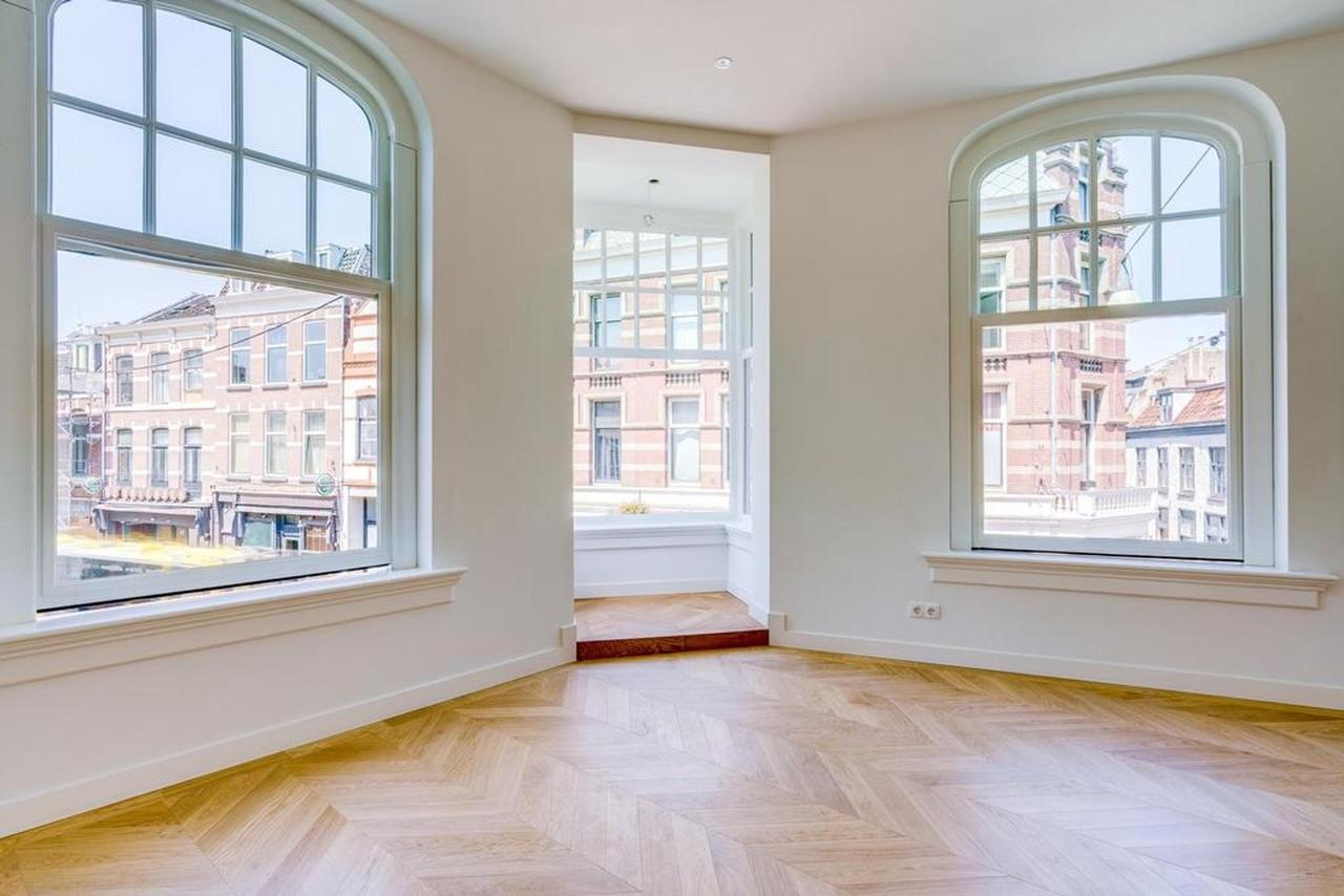 76m² appartement met visgraatvloer in hartje Utrecht - Afbeelding 8